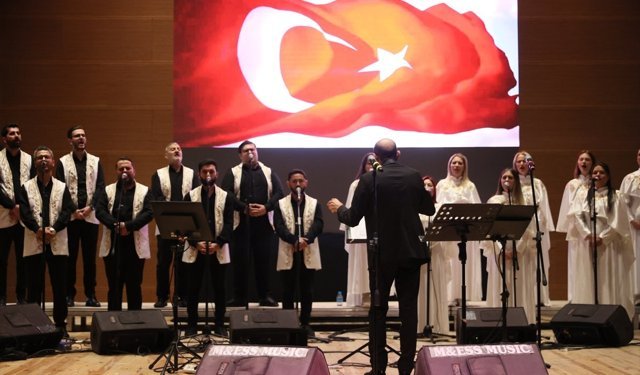 Antakya Medeniyetler Korosu Edirne'de konser verdi