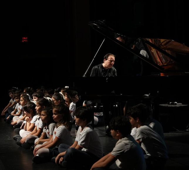 Nazım Hikmet doğumunun 124. yılında Kadıköy'de anıldı