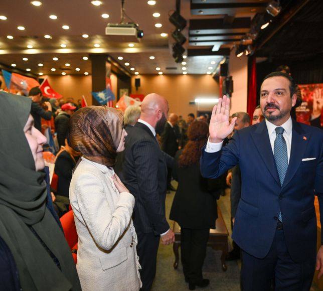 AK Parti Genel Başkan Yardımcısı Zorlu, partisinin Sincan İlçe Danışma Meclisi Toplantısı'nda konuştu: