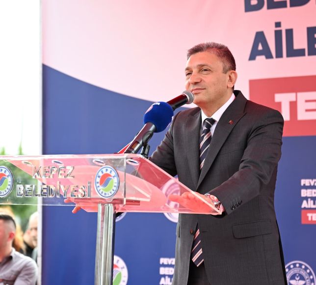 Antalya'da bir aile sağlığı merkezi ve 112 istasyonu açıldı, bir merkezin temeli atıldı