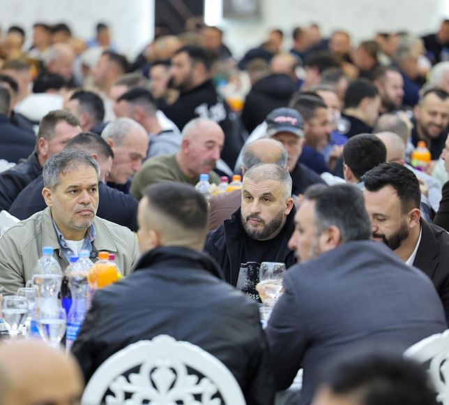 Arnavutköy Belediyesi Kuzey Makedonya'da iftar programı düzenledi