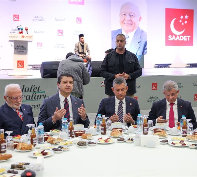 CHP Genel Başkanı Özel, Saadet Partisi Geleneksel İftar Programı'nda konuştu:
