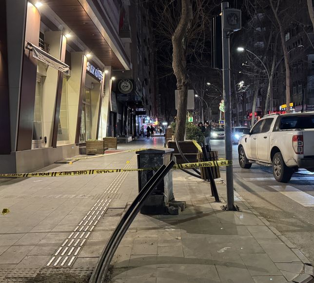 Diyarbakır'da çıkan silahlı kavgada 2 kişi yaralandı