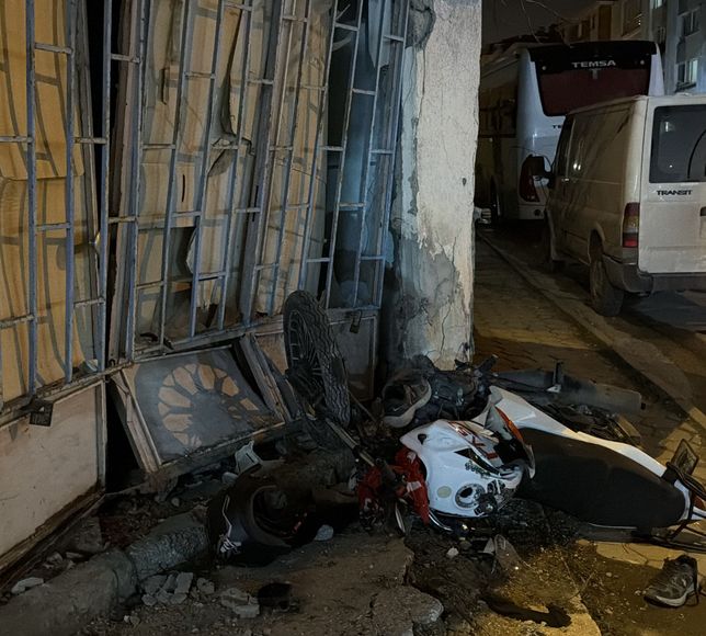 Eskişehir'de motosiklet kazasında 3 kişi yaralandı