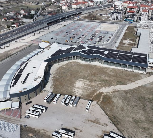 Isparta otogarının çatısı elektrik üretecek