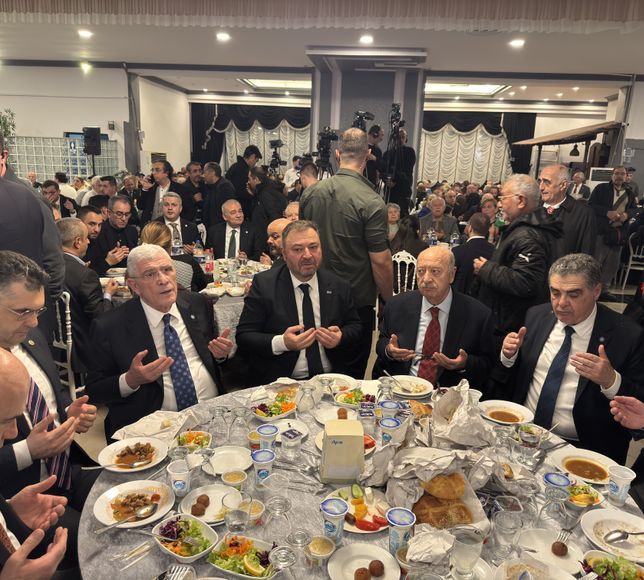İYİ Parti Genel Başkanı Dervişoğlu, Balıkesir'de iftar programına katıldı