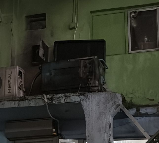 Kocaeli'de kahvehanenin balkonundaki jeneratörde çıkan yangın söndürüldü