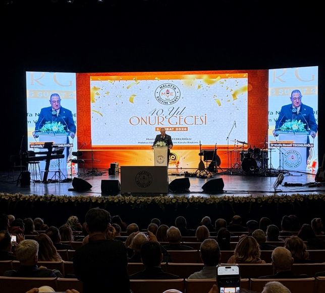 Malatya Eğitim Vakfının '40. Yıl Onur Gecesi' İstanbul'da yapıldı