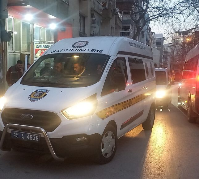 Manisa'da kendisinden haber alınamayan kişi evinde ölü bulundu