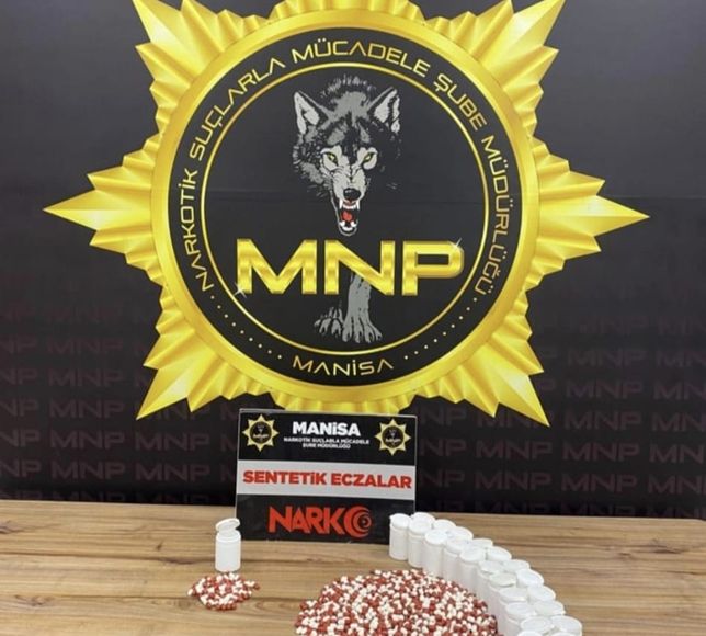 Manisa'da uyuşturucu ticareti yaptıkları iddiasıyla 7 şüpheli tutuklandı