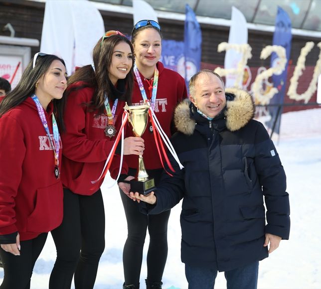 Palandöken'de Ünilig Kar Voleybolu Türkiye Şampiyonası sona erdi