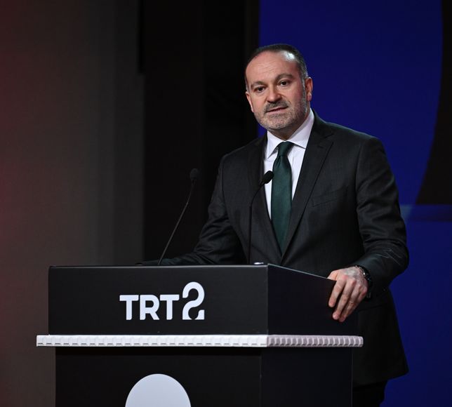 TRT 2, ekranlarda iz bırakan kültür sanat programlarını kitaplaştırıyor