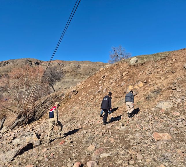 Tunceli Valiliğinden Toratlı köyündeki toprak hareketliliğine ilişkin açıklama: