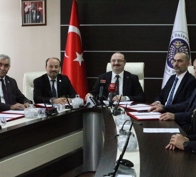 2028 Avrupa Üniversite Kış Oyunları'na aday Erzurum'da iş birliği protokolü