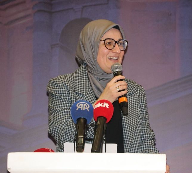 AK Parti Genel Başkan Yardımcısı Uygur, Gaziantep'te konuştu: