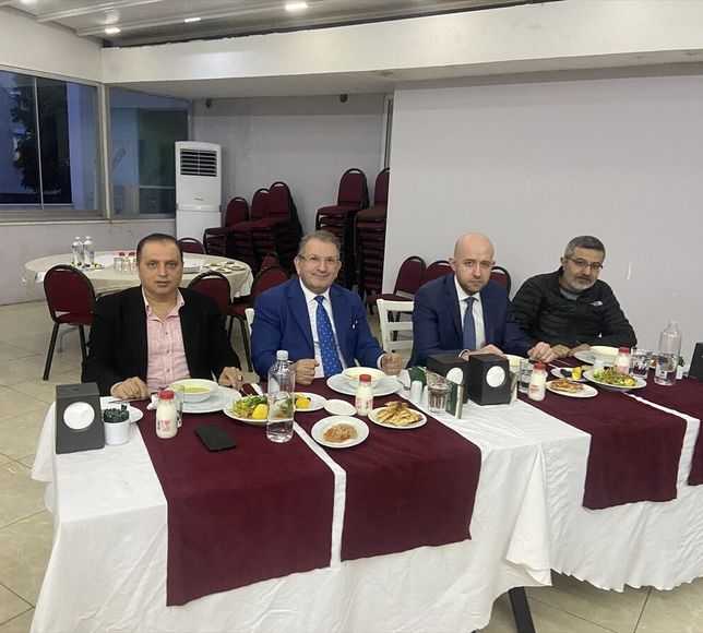 Antalya'da sağlık yöneticileri iftarda buluştu