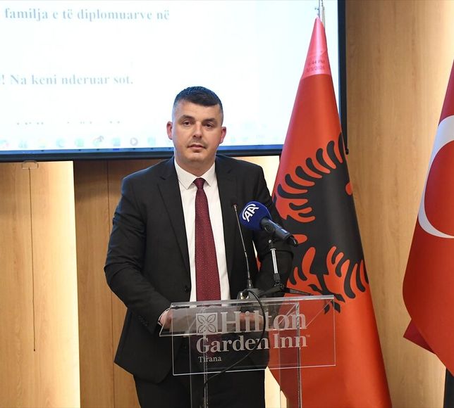 Arnavutluk Türkiye Mezunları Derneği, Tiran'da iftar programı düzenledi