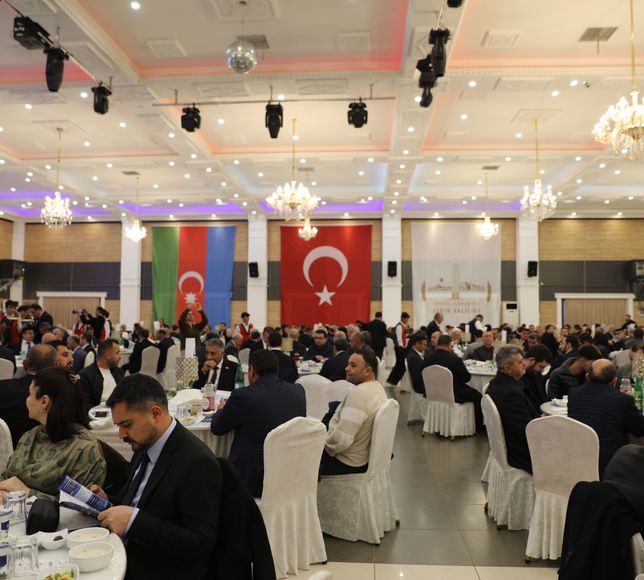 Azerbaycan Dini Kurumlar Komitesi Iğdır'da iftar programı düzenledi
