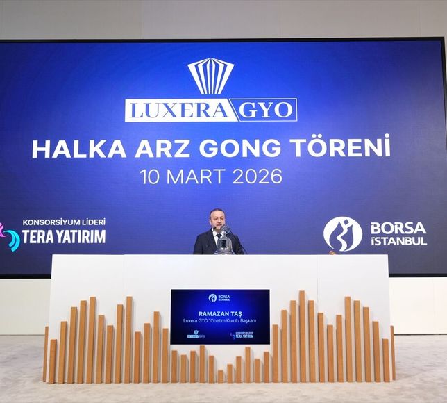 Borsa İstanbul'da gong Luxera GYO için çaldı