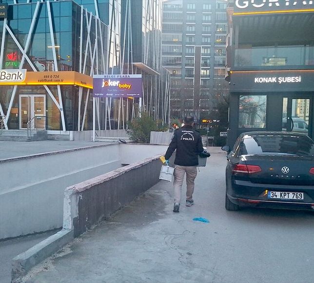 Bursa'da bir kadını silahla öldüren kişi intihar girişiminde bulundu