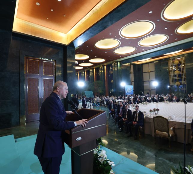 Cumhurbaşkanı Erdoğan, 'Gazeteci ve Yazarlarla İftar Programı'nda konuştu: (1)