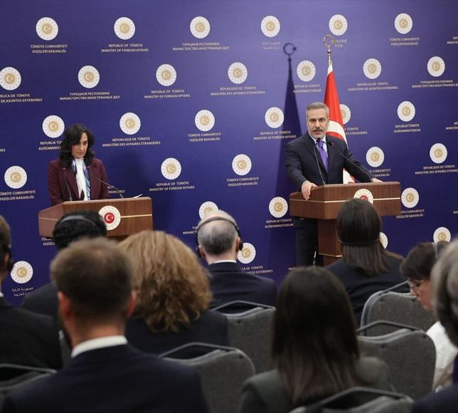 Dışişleri Bakanı Fidan, Kanadalı mevkidaşı Anand ile ortak basın toplantısında konuştu: (1)