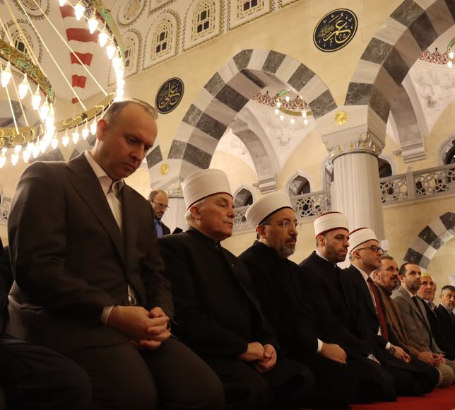 Diyanet İşleri Başkanı Arpaguş, Üsküp'te TDV'nin yaptırdığı camide hitap etti: