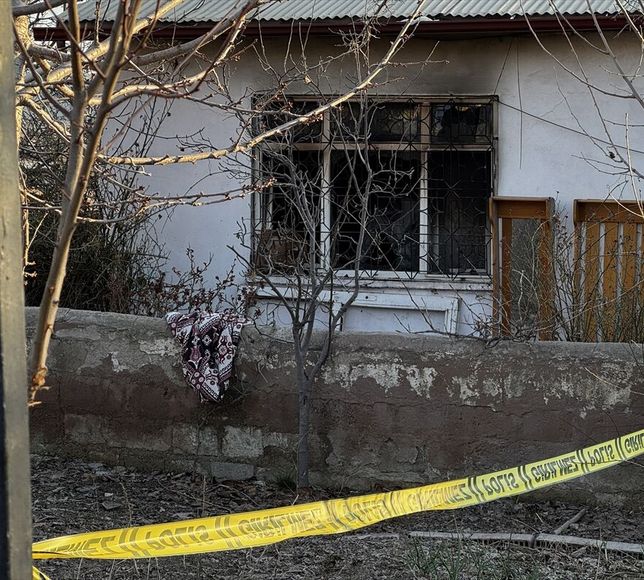 Elazığ'da müstakil evde çıkan yangında bir kişi öldü