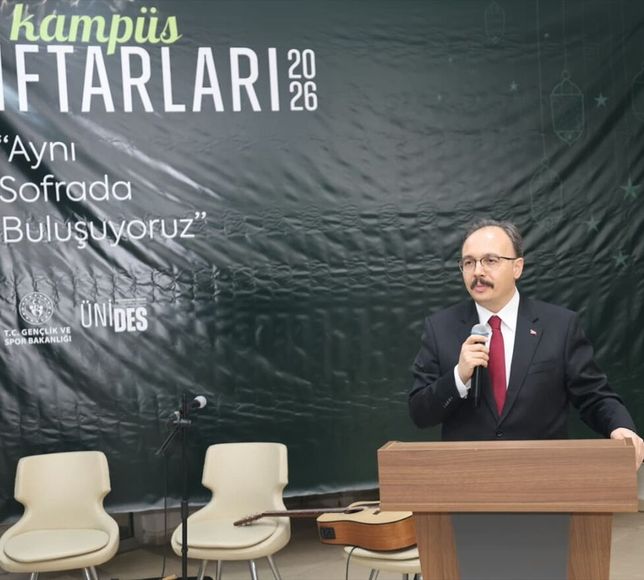 Gençlik ve Spor Bakan Yardımcısı Eminoğlu, Siirt'te gençlerle iftar programında buluştu