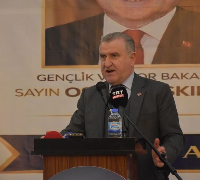 Gençlik ve Spor Bakanı Bak, Artvin'de iftar programına katıldı: