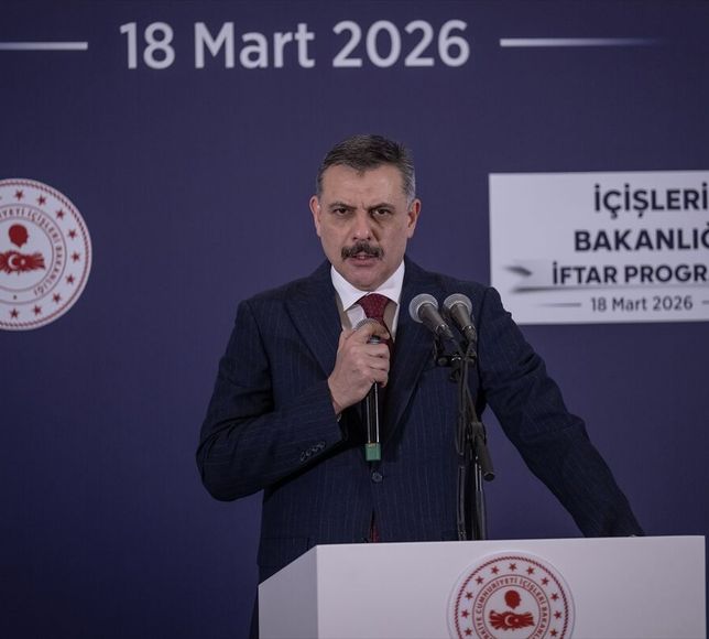 İçişleri Bakanı Çiftçi, Bakanlık personeliyle iftarda buluştu