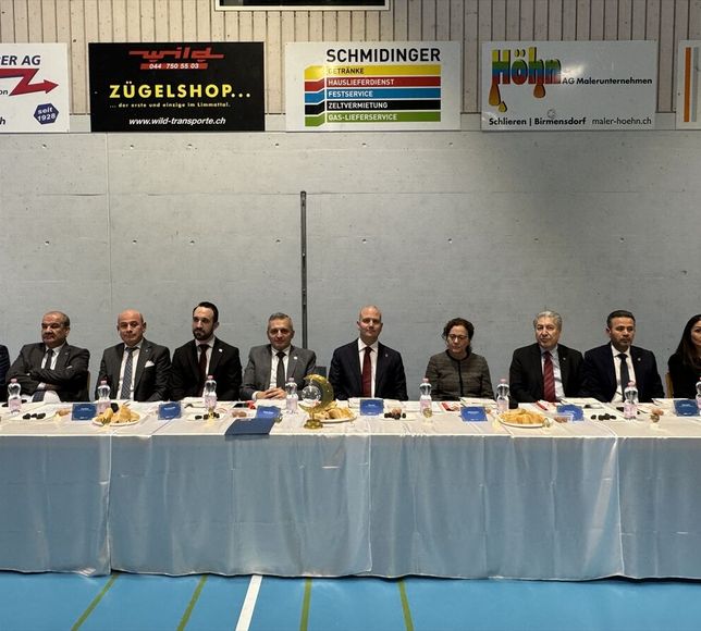 İsviçre'de Uluslararası Demokratlar Birliği iftar programı düzenledi