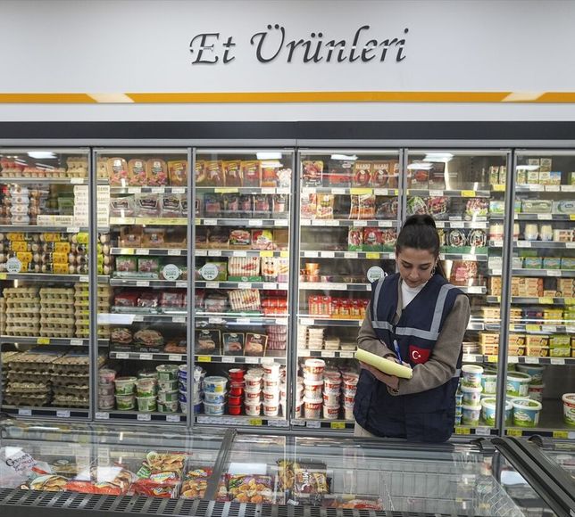 İzmir'de ramazan ayı dolayısıyla hijyen ve fiyat denetimi yapıldı