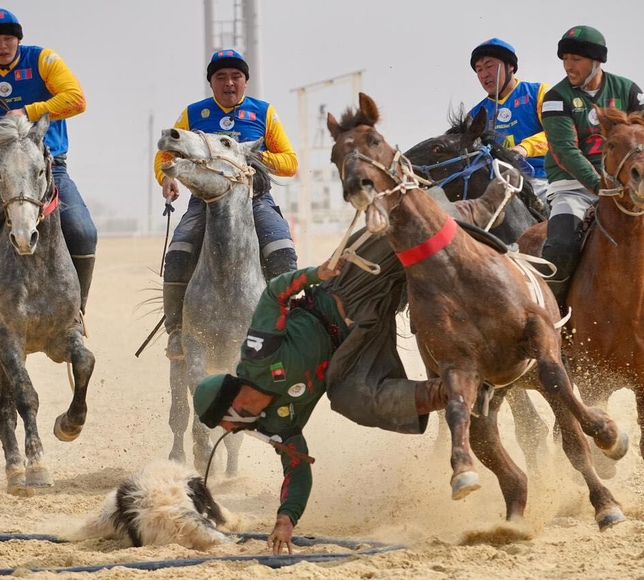 Kazakistan'da uluslararası Kökpar turnuvası düzenlendi