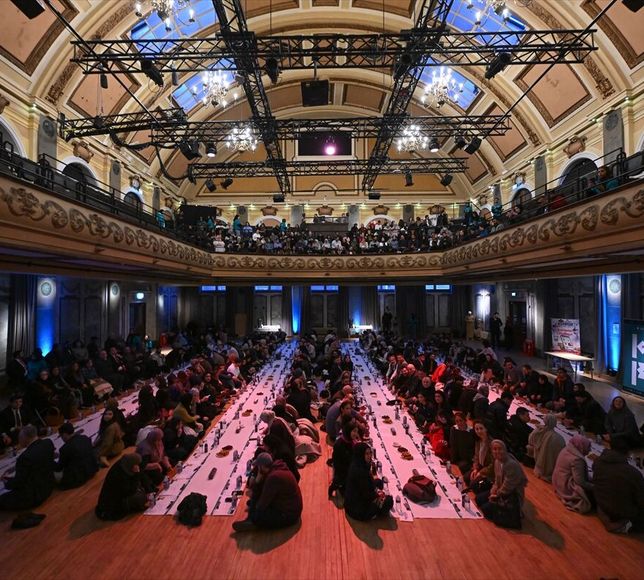 Londra'daki tarihi belediye binasında 'Türkiye' temalı iftar programı düzenlendi