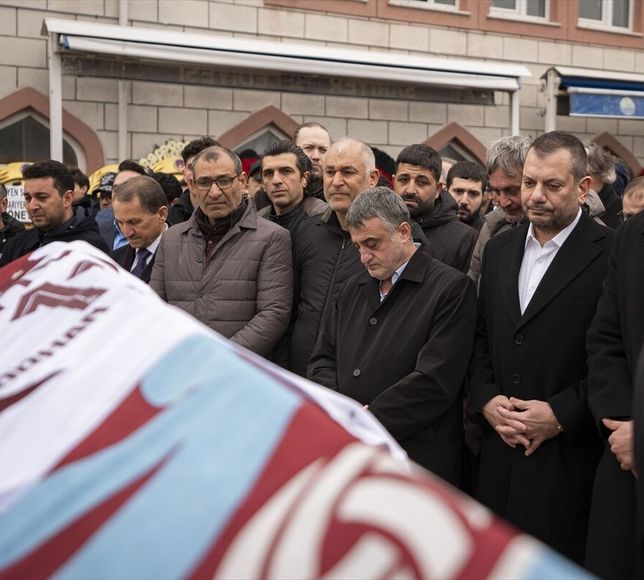 Trabzonspor Yardımcı Antrenörü Orhan Kaynak son yolculuğuna uğurlandı