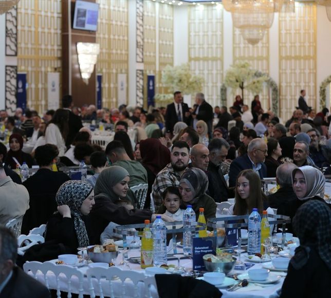 UID Almanya'da iftar programı düzenledi