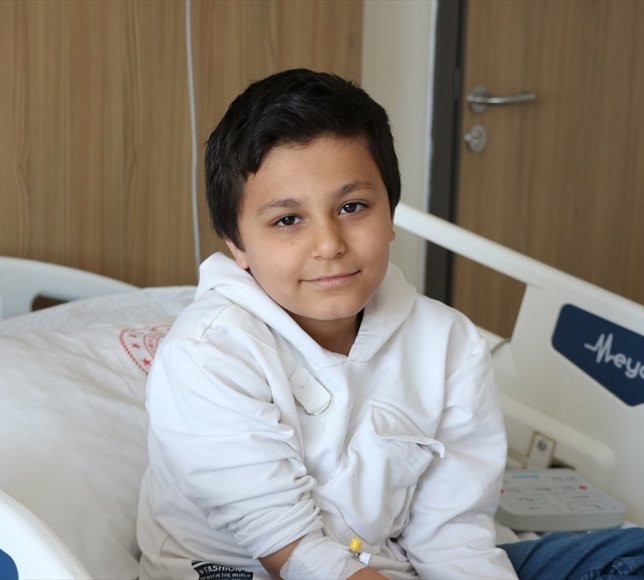 Ayağına kasıktan doku nakledildi, yeniden koşmaya başladı