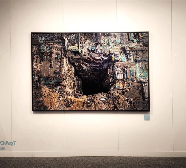 Burtynsky ve Avcıoğlu'nun 'Hypertopographics' serisinin yeni eseri İstanbul'da tanıtıldı