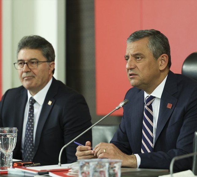 CHP'de İl Başkanları Toplantısı yapıldı