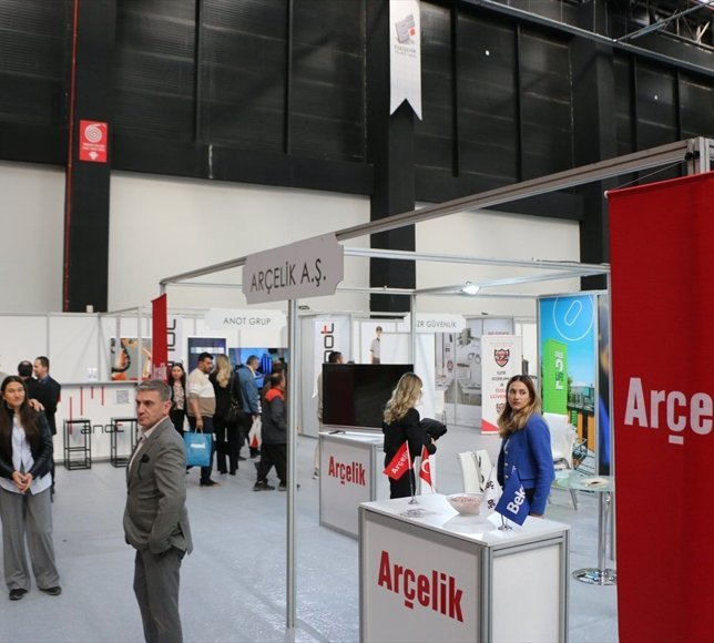 Eskişehir'de Mesleki ve Teknik Eğitim İstihdam Fuarı açıldı
