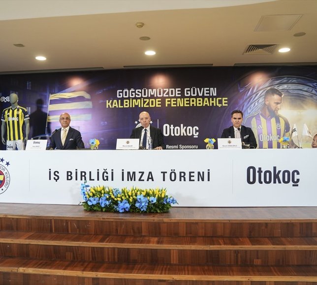 Fenerbahçe ile Otokoç arasındaki forma göğüs sponsorluğu yenilendi