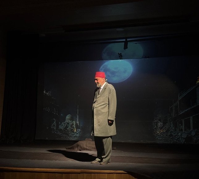 'Firavunla Yüz Yüze' oyunu, İstanbul Sabahattin Zaim Üniversitesi'nde izleyicilerle buluştu