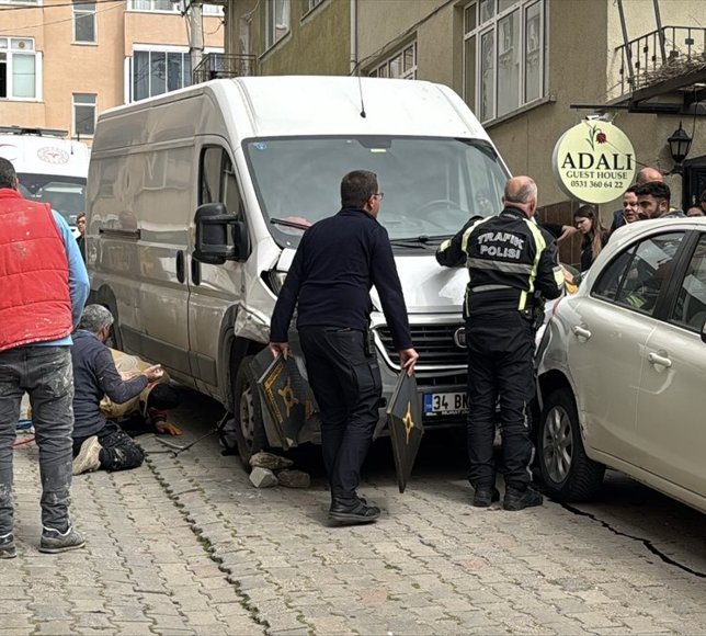 GÜNCELLEME - Edirne'de panelvanın çarptığı 2 kişiden biri hayatını kaybetti