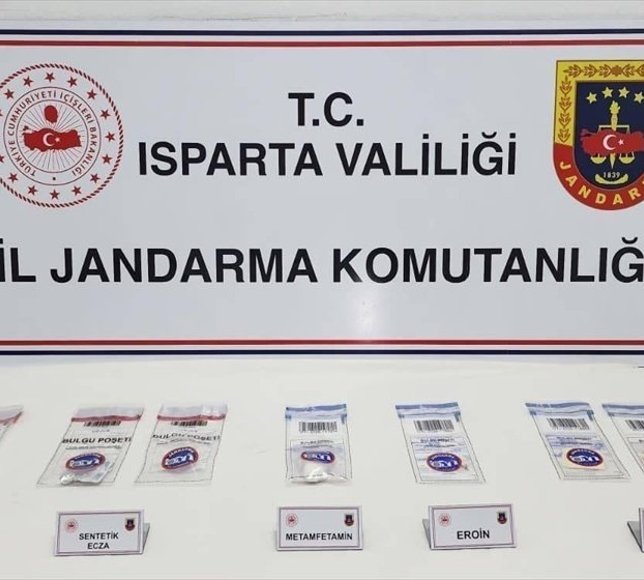 Isparta'da uyuşturucu operasyonlarında 3 şüpheli tutuklandı