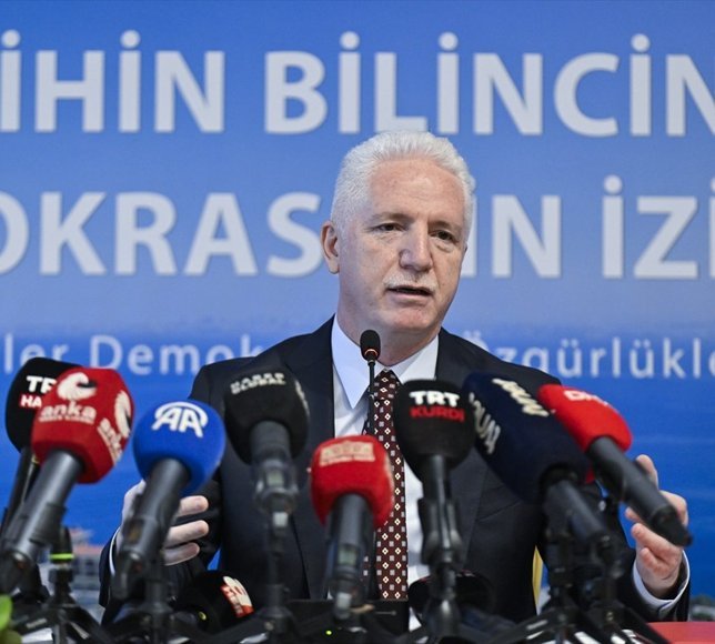 İstanbul'da 20 bin öğrenci Demokrasi ve Özgürlükler Adası'nı ziyaret edecek