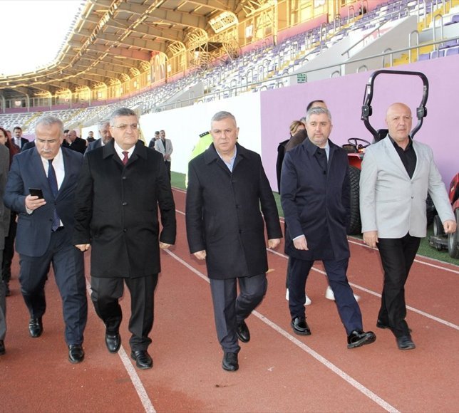 Kadın futbolunda Türkiye-İsviçre maçına doğru