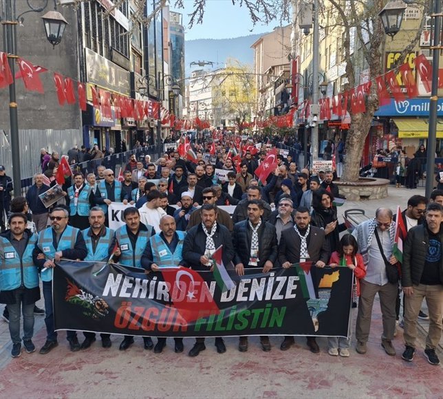 Karabük'te Filistin'e destek yürüyüşü düzenlendi