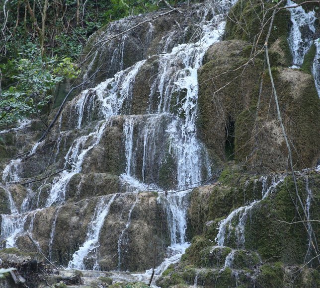 Kastamonu'da karların erimesiyle birlikte şelalelerin debisi artmaya başladı