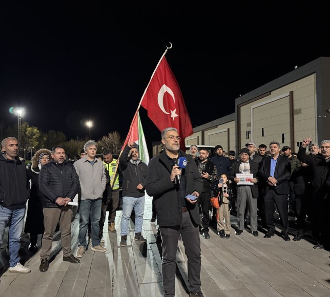 Malatya'da, İsrail'in Filistinli esirlere yönelik 'idam yasası' protesto edildi